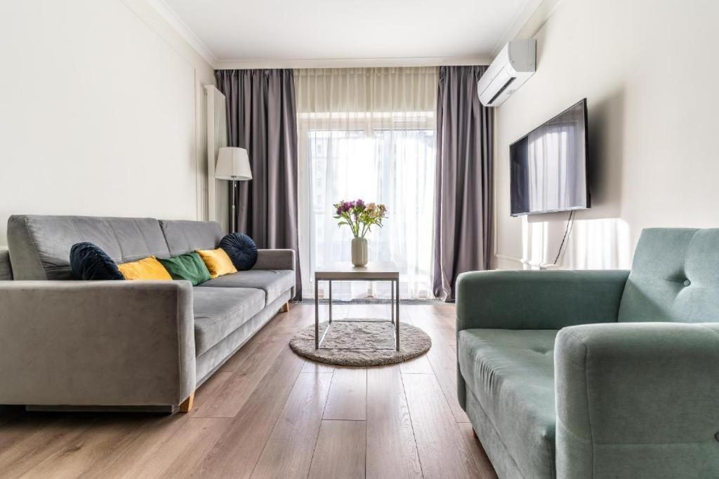 Mennica Residence By Golden Apartments Varşovia Exterior foto